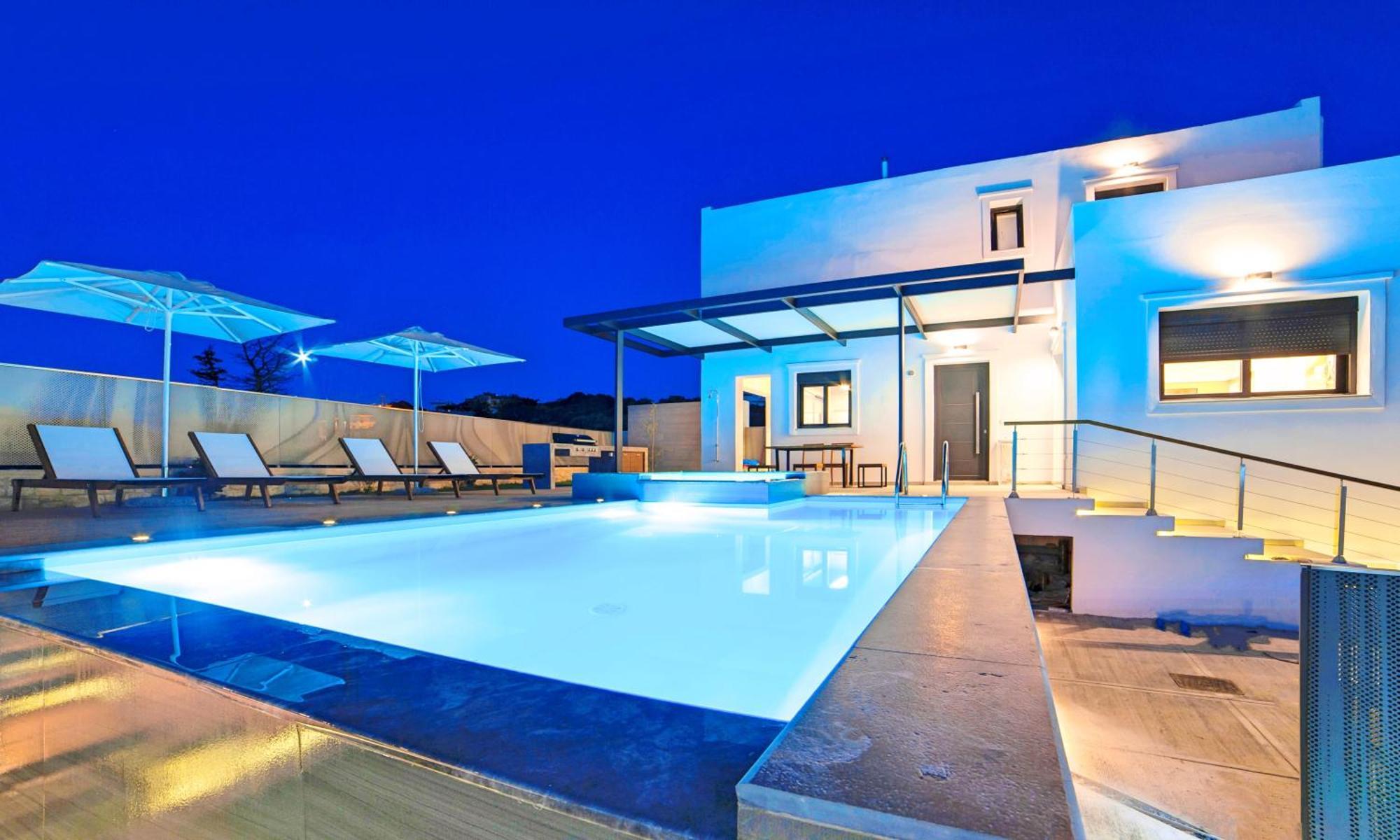 Perla With Heated Pool Villa Kávallos